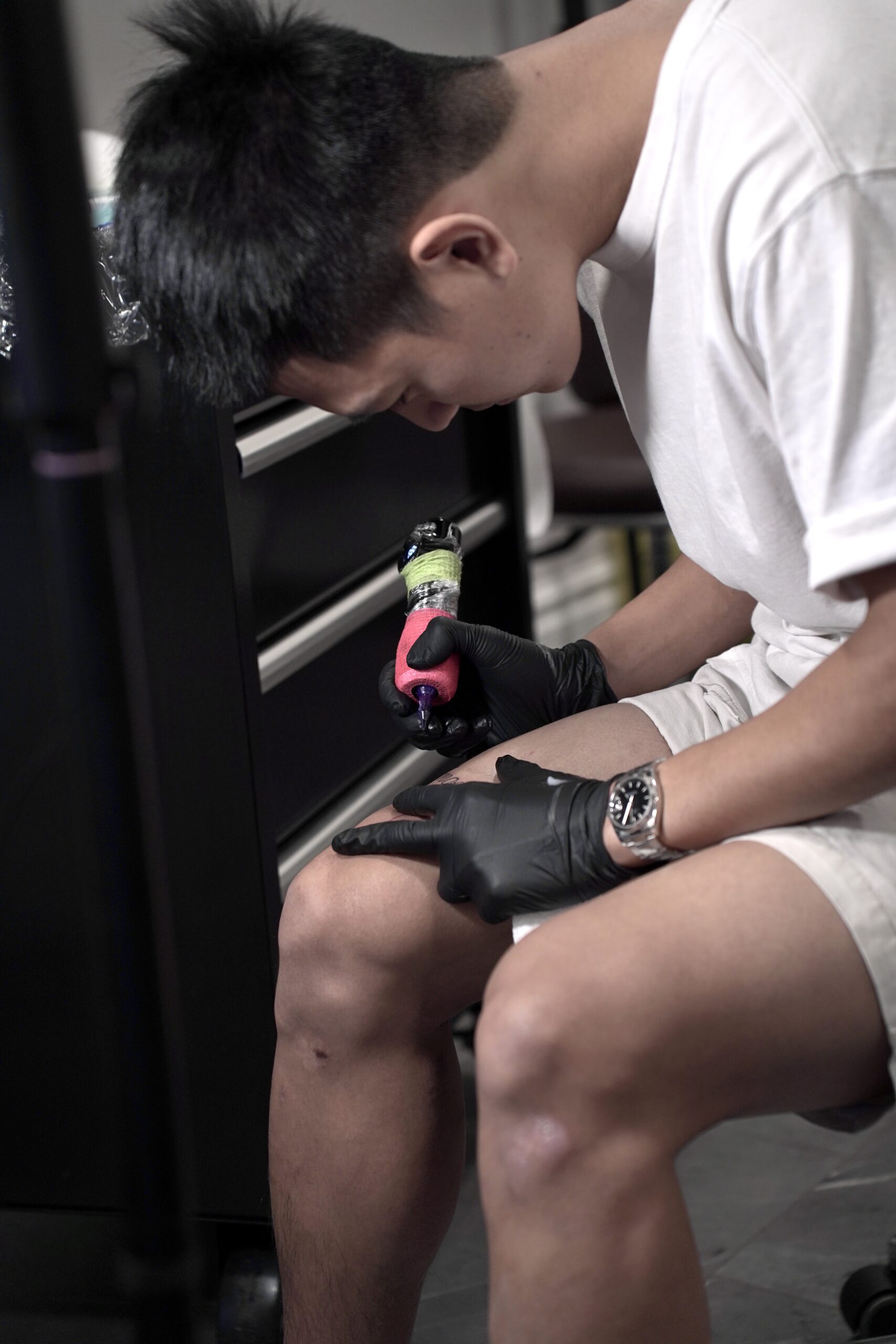 marcus-self-tattoo